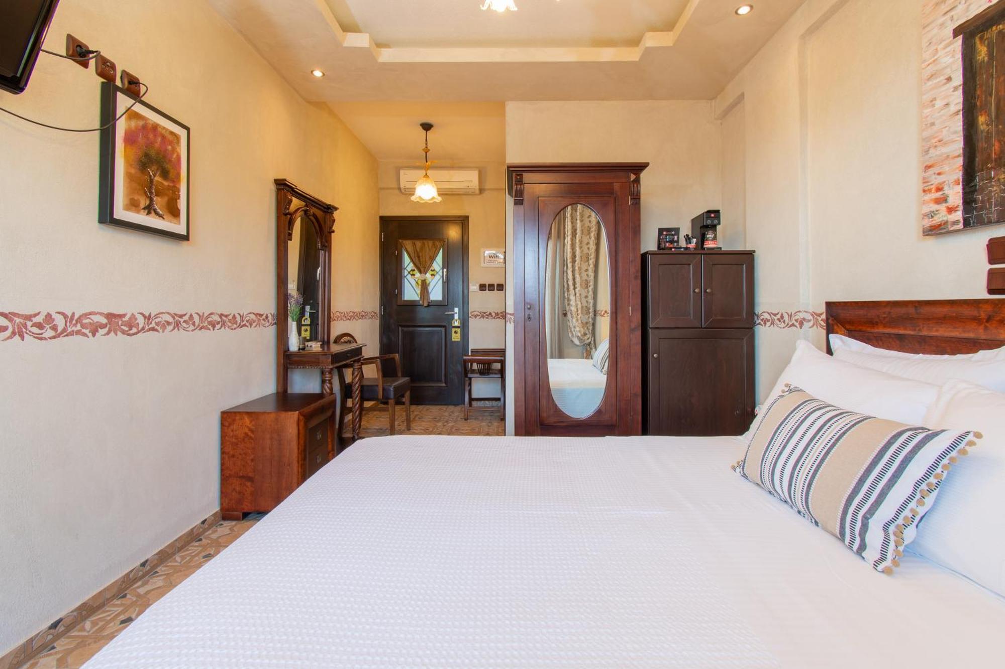 Parthenón Oreiades Guesthouse מראה חיצוני תמונה