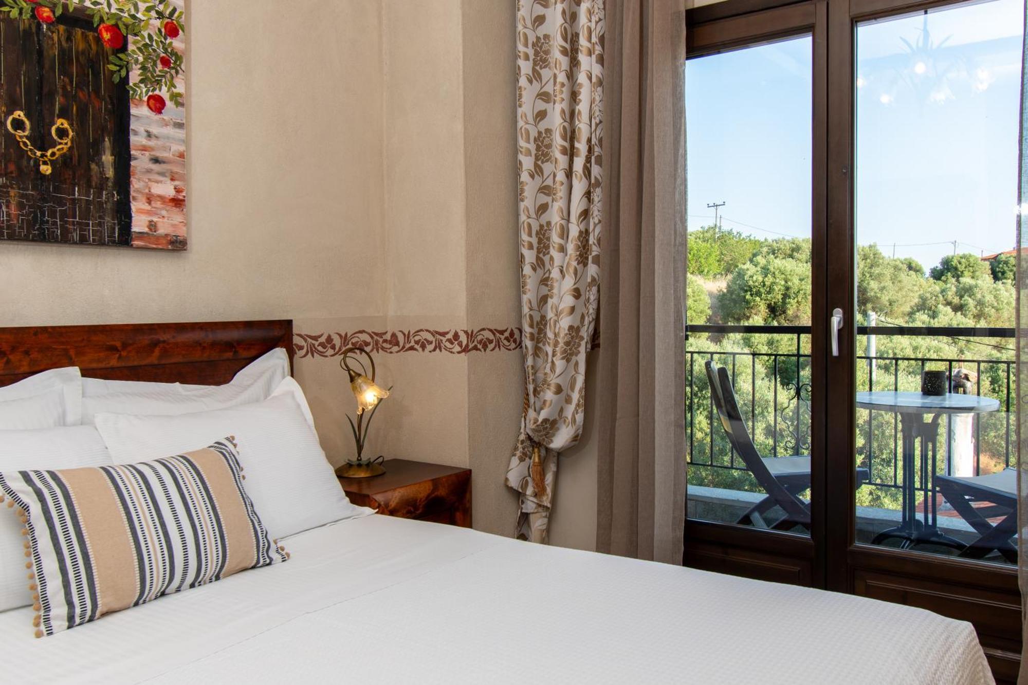 Parthenón Oreiades Guesthouse מראה חיצוני תמונה