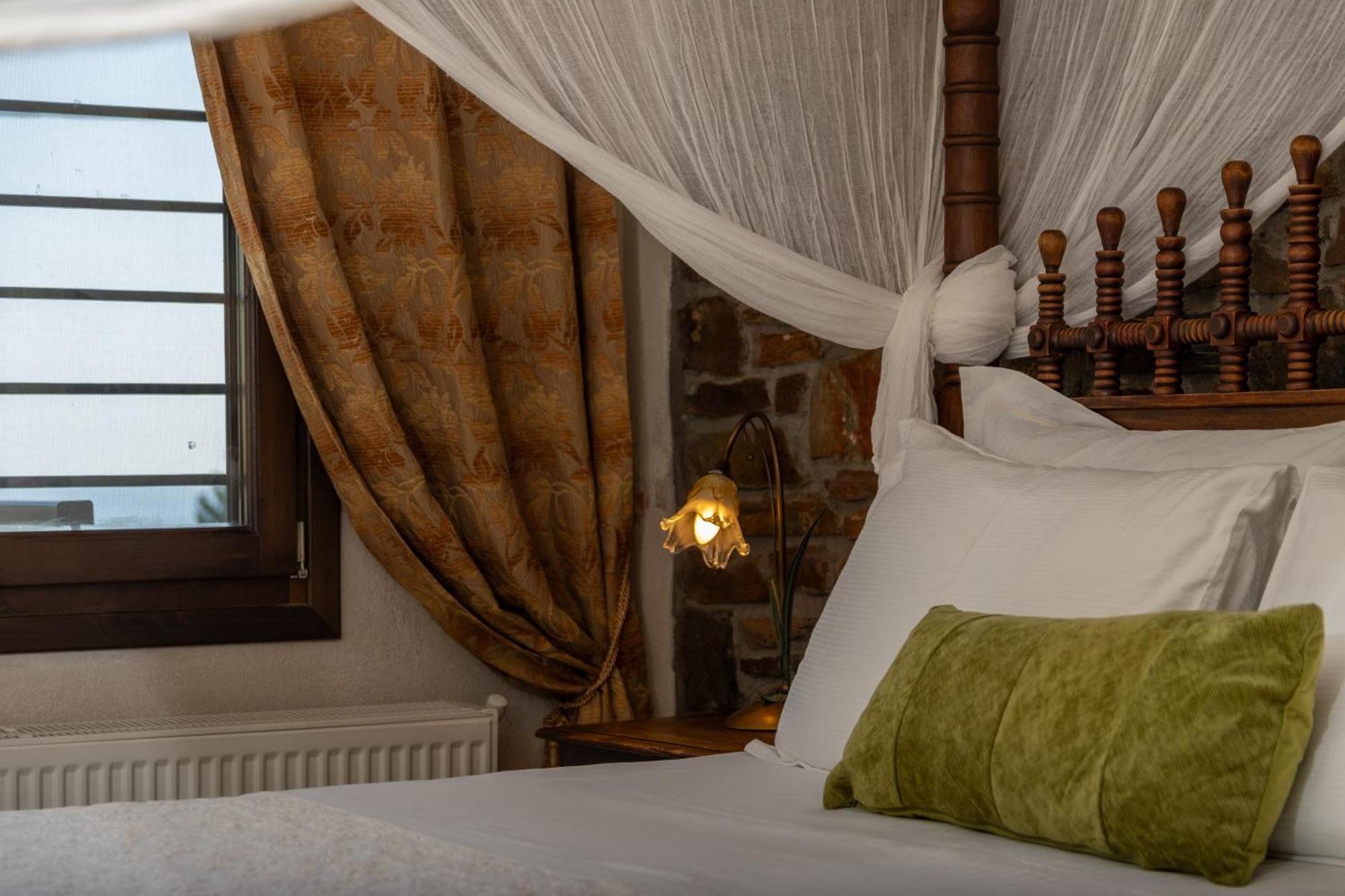 Parthenón Oreiades Guesthouse מראה חיצוני תמונה